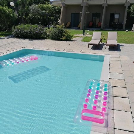 Endless Summer Pool Flat イキソス エクステリア 写真