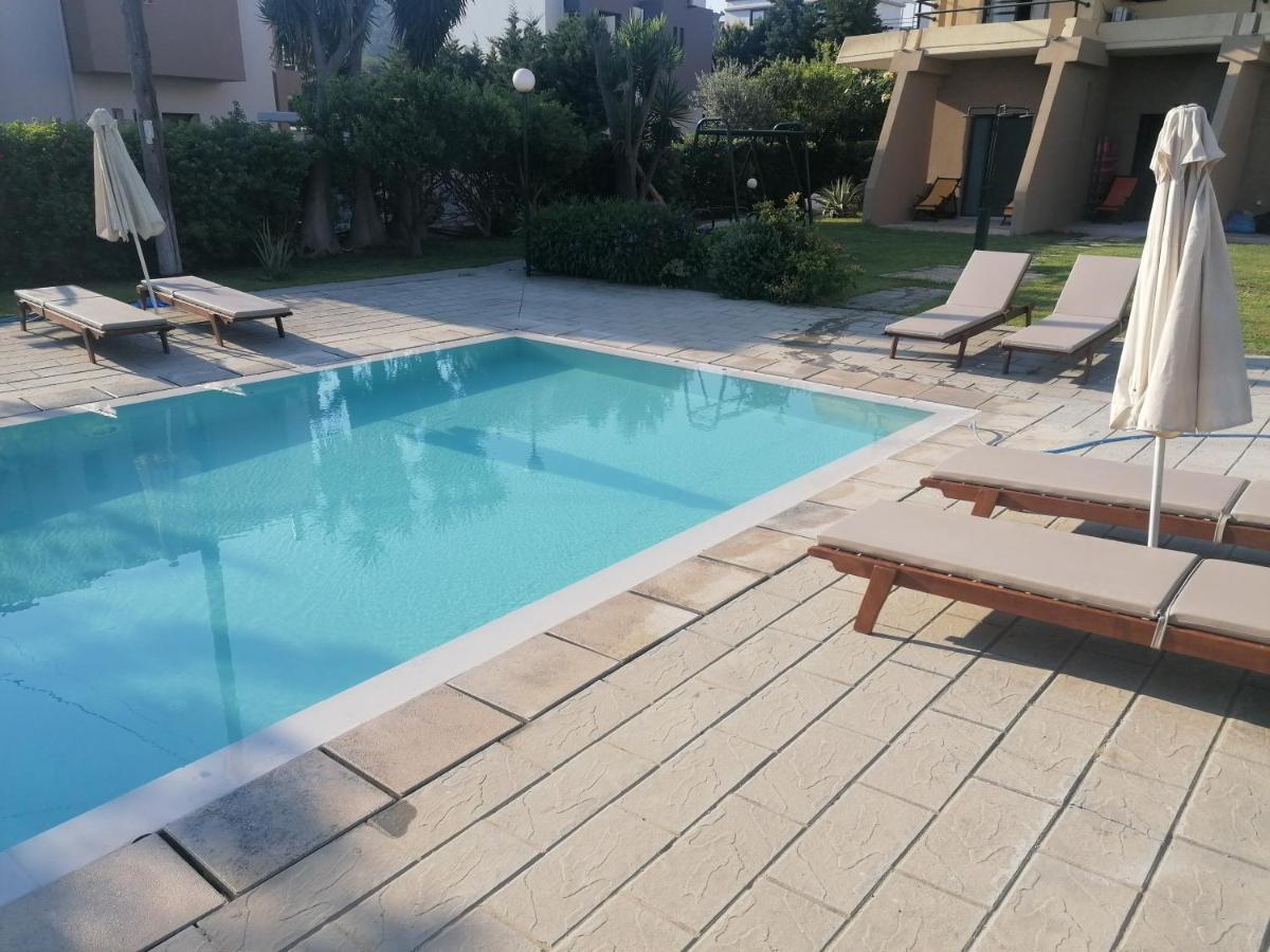 Endless Summer Pool Flat イキソス エクステリア 写真